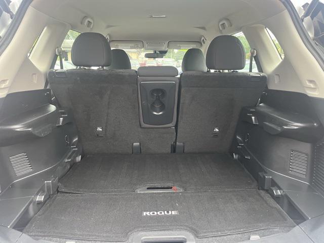 used 2019 Nissan Rogue car, priced at $17,988
