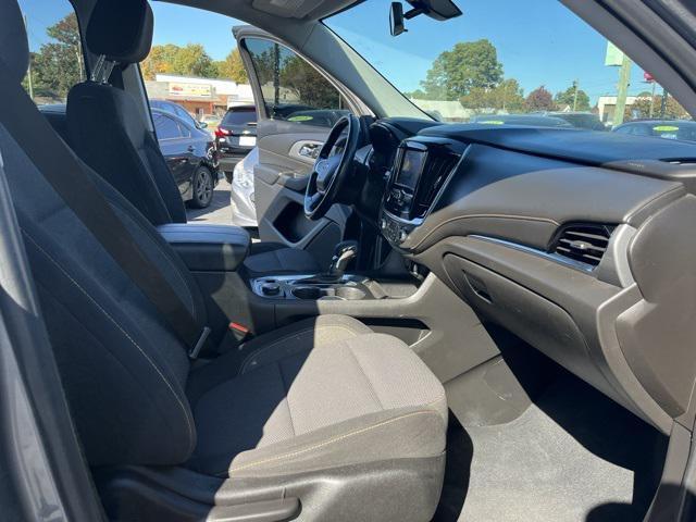 used 2021 Chevrolet Traverse car, priced at $21,988