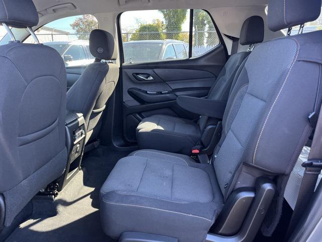 used 2021 Chevrolet Traverse car, priced at $21,988