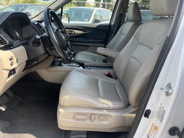 used 2021 Honda Pilot car, priced at $29,589