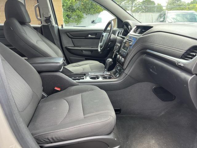 used 2017 Chevrolet Traverse car, priced at $12,988