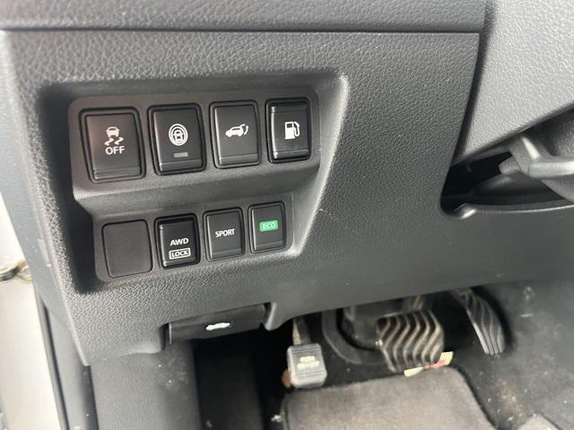 used 2019 Nissan Rogue car, priced at $14,988