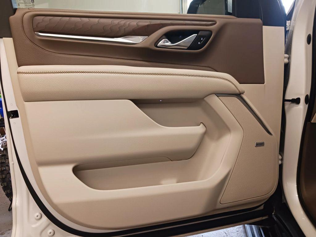 used 2021 GMC Yukon XL car, priced at $41,991