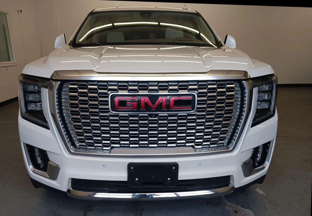 used 2021 GMC Yukon XL car, priced at $41,991
