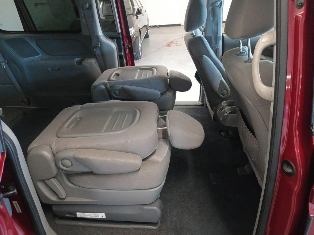 used 2014 Kia Sedona car, priced at $3,997
