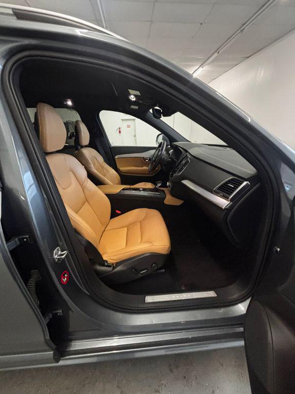 used 2018 Volvo XC90 car, priced at $17,378