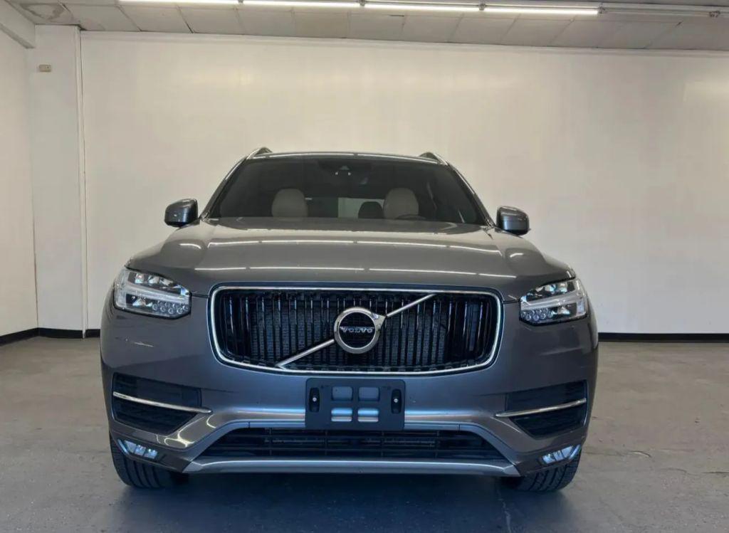 used 2018 Volvo XC90 car, priced at $17,378