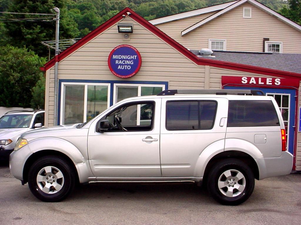 used 2010 Nissan Pathfinder car, priced at $5,950