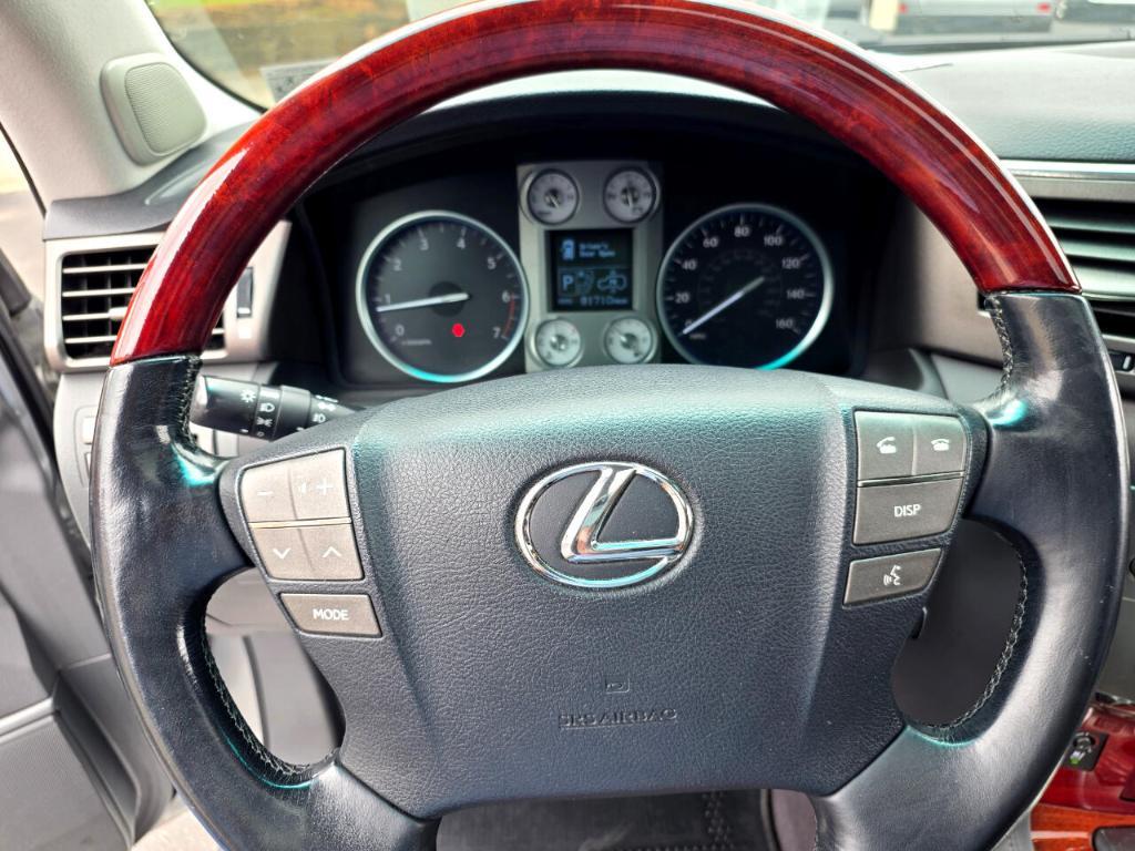 used 2009 Lexus LX 570 car, priced at $24,950