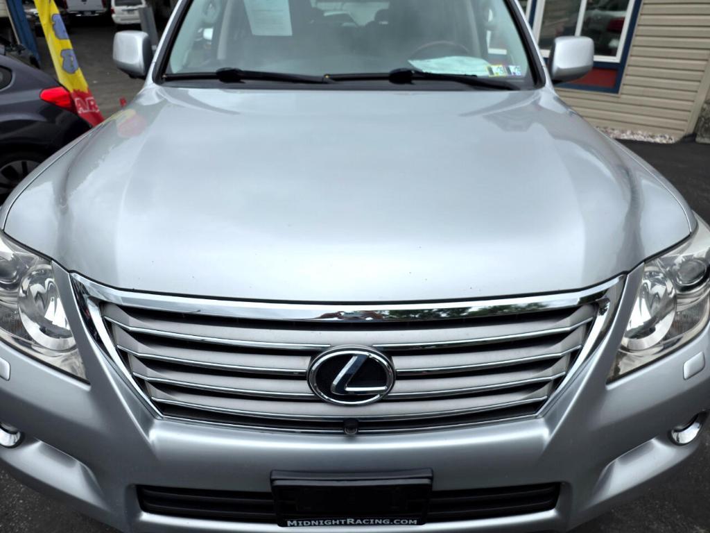 used 2009 Lexus LX 570 car, priced at $24,950