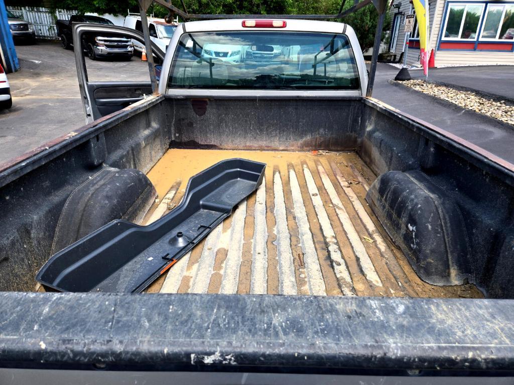 used 2001 Chevrolet Silverado 2500 car, priced at $3,950