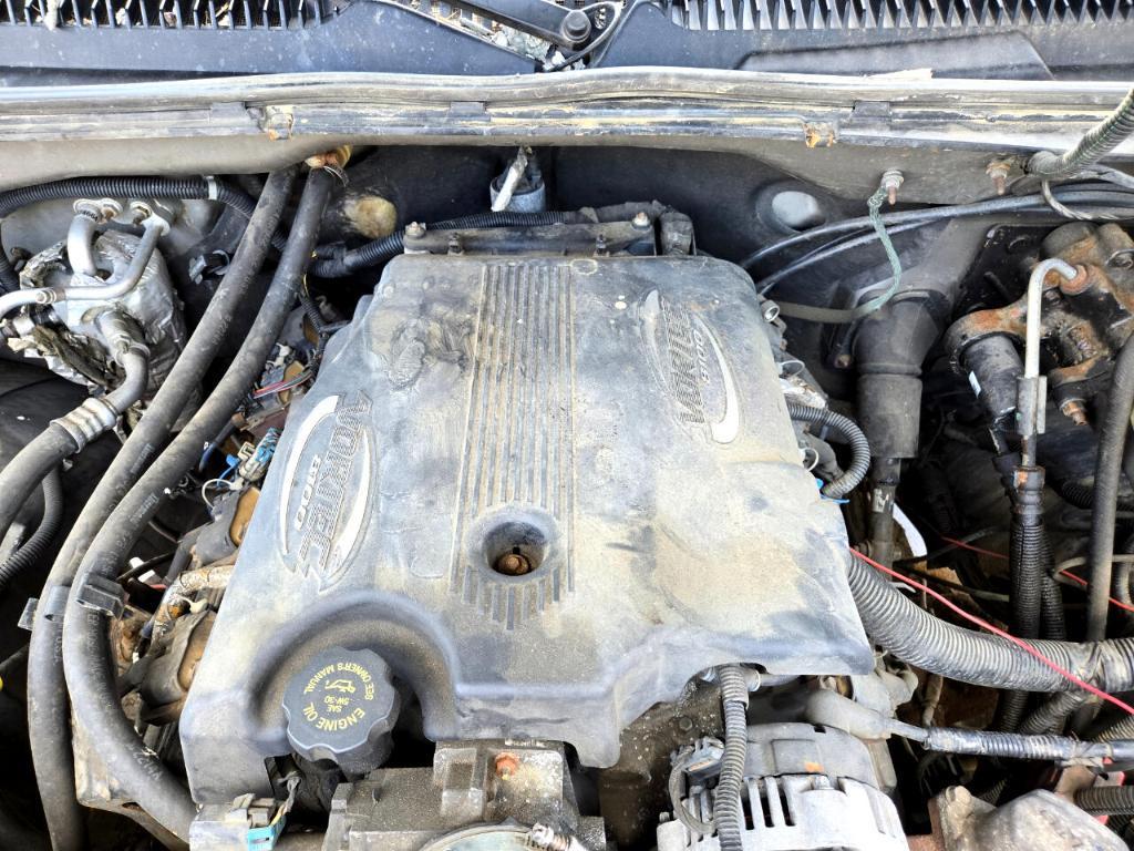 used 2001 Chevrolet Silverado 2500 car, priced at $3,950