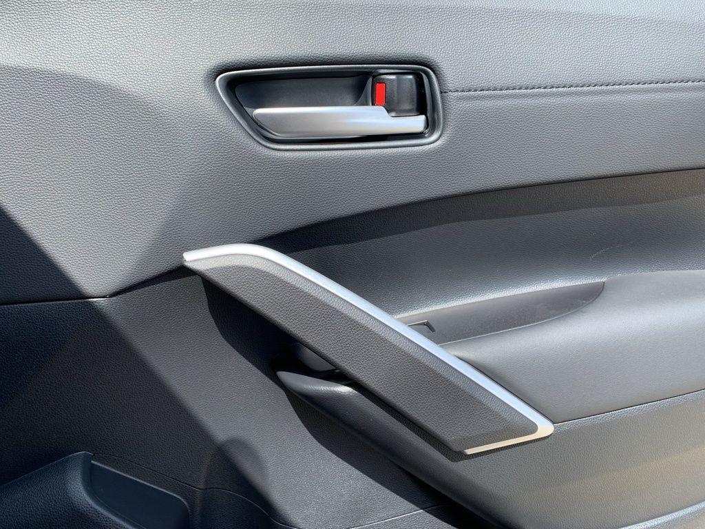 new 2025 Toyota Corolla Cross car, priced at $32,951
