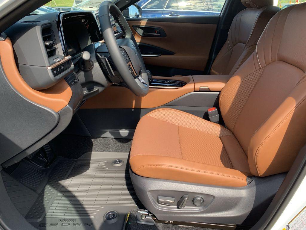 new 2025 Toyota Crown Signia car, priced at $53,555