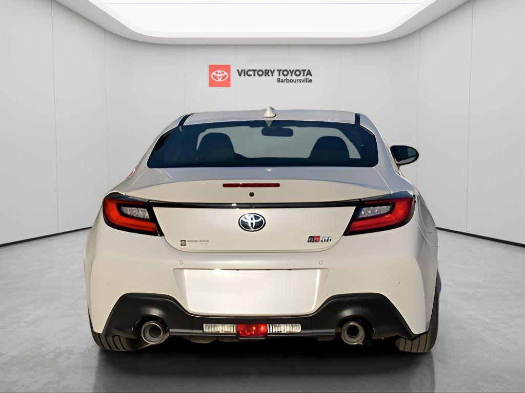 new 2025 Toyota GR86 car, priced at $33,124