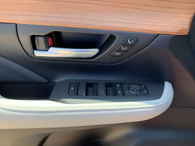 new 2025 Toyota Grand Highlander car, priced at $51,178