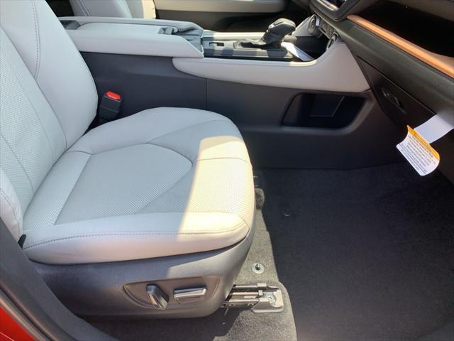 new 2025 Toyota Grand Highlander car, priced at $52,761