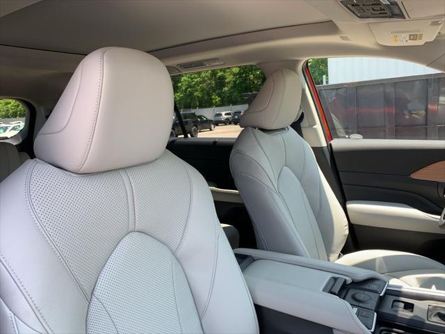 new 2025 Toyota Grand Highlander car, priced at $52,761
