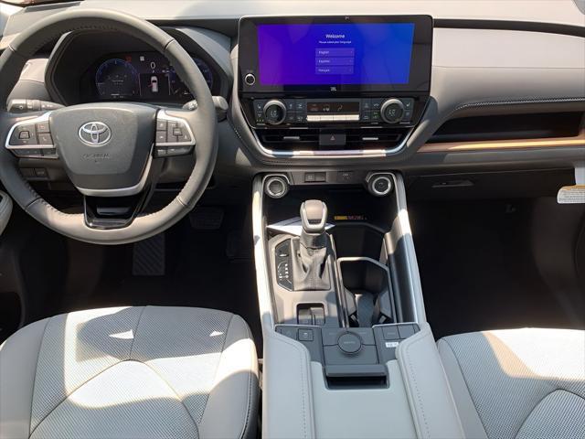new 2025 Toyota Grand Highlander car, priced at $51,178