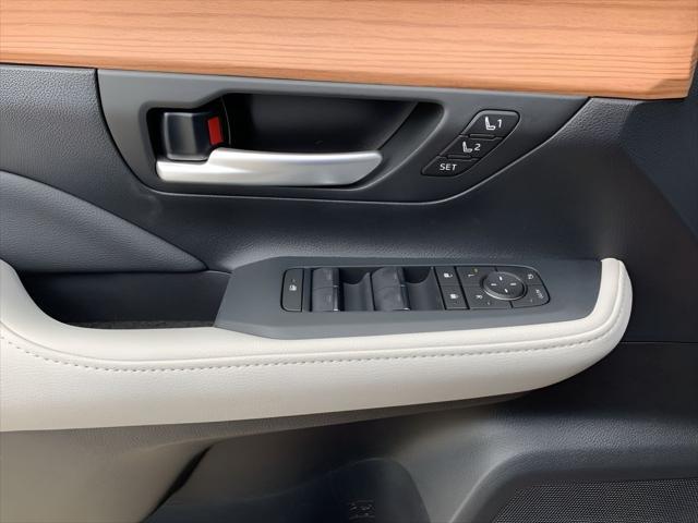 new 2025 Toyota Grand Highlander car, priced at $51,207