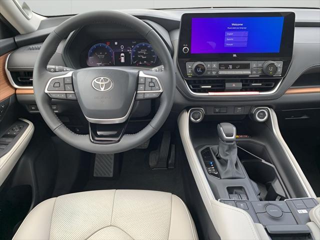 new 2025 Toyota Grand Highlander car, priced at $51,207