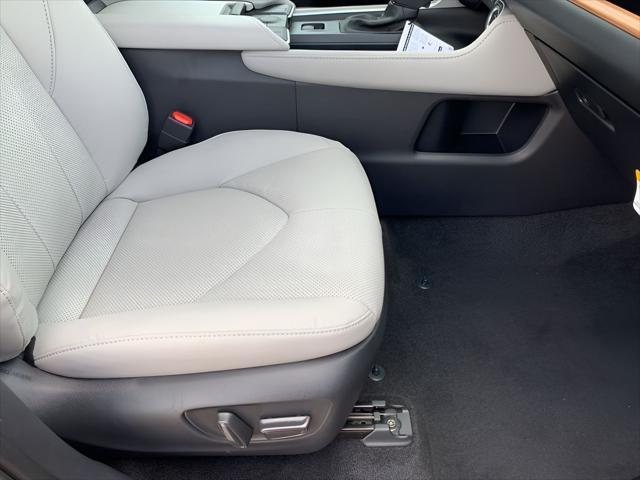 new 2025 Toyota Grand Highlander car, priced at $51,207
