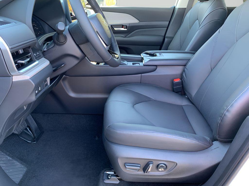 new 2026 Toyota Grand Highlander car, priced at $57,130