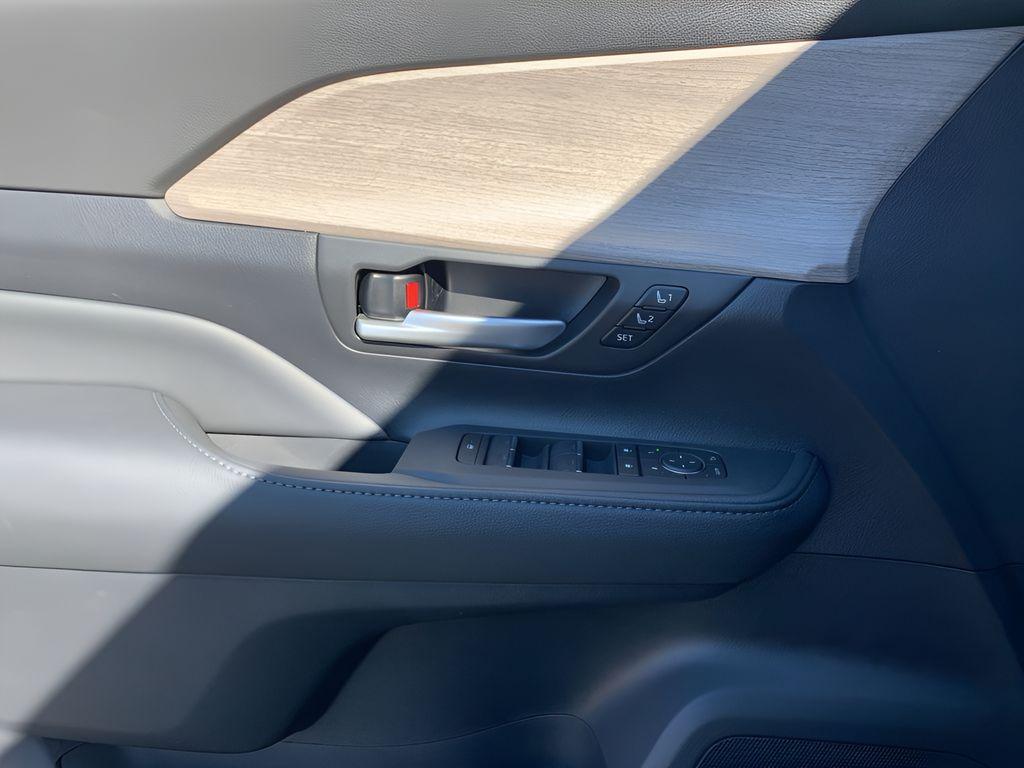 new 2026 Toyota Grand Highlander car, priced at $57,130