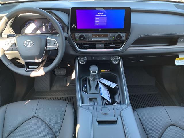 new 2025 Toyota Grand Highlander car, priced at $55,674