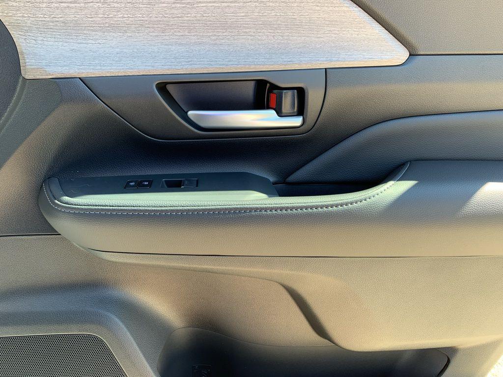 new 2026 Toyota Grand Highlander car, priced at $59,128