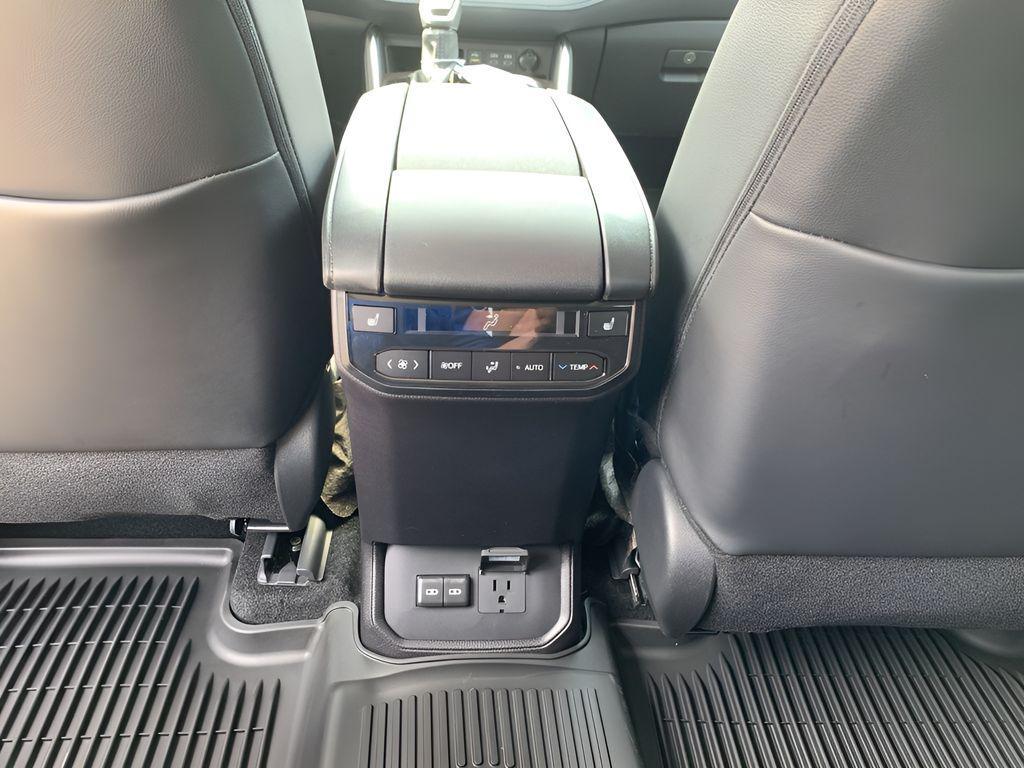 new 2025 Toyota Highlander car, priced at $51,498