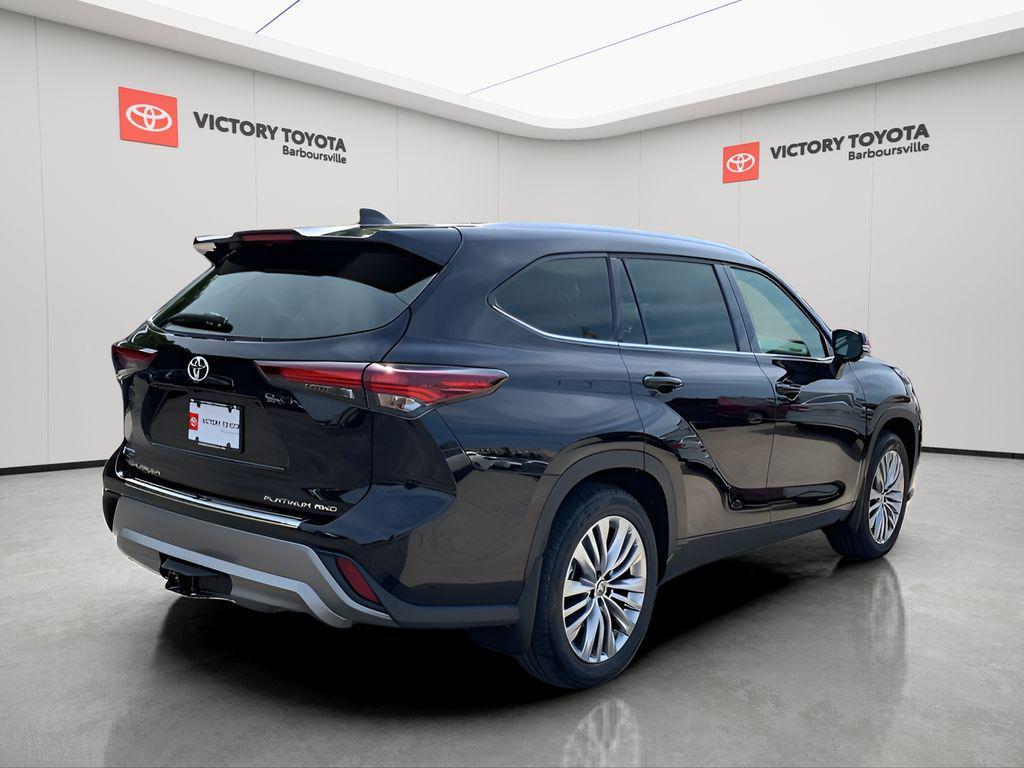 new 2025 Toyota Highlander car, priced at $51,498