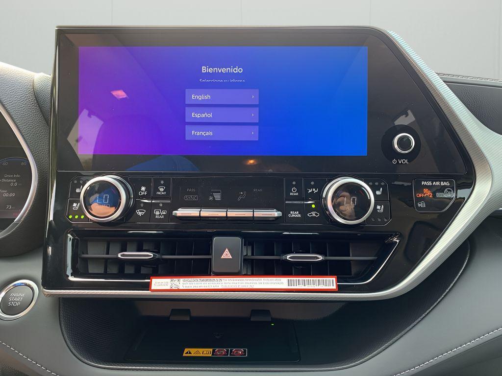 new 2025 Toyota Highlander car, priced at $51,498