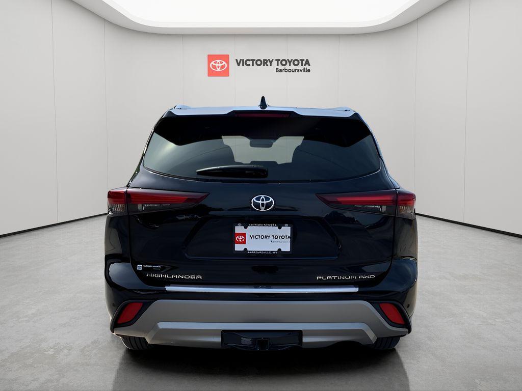 new 2025 Toyota Highlander car, priced at $51,498