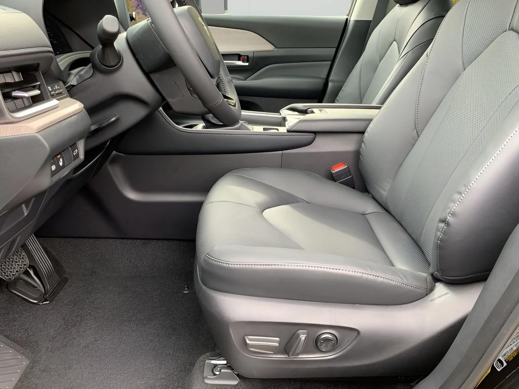 new 2026 Toyota Grand Highlander car, priced at $56,700