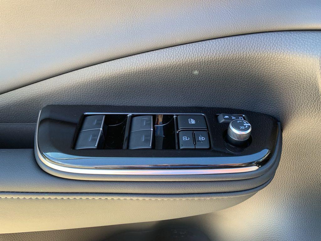 new 2025 Toyota Crown Signia car, priced at $52,510