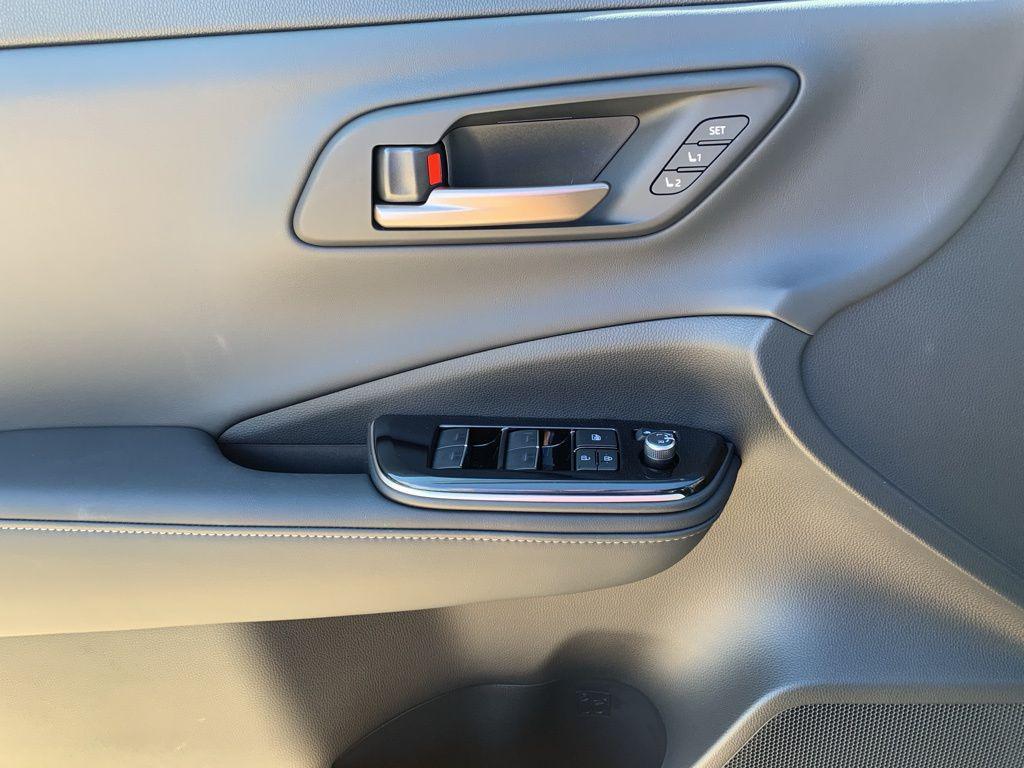 new 2025 Toyota Crown Signia car, priced at $52,510