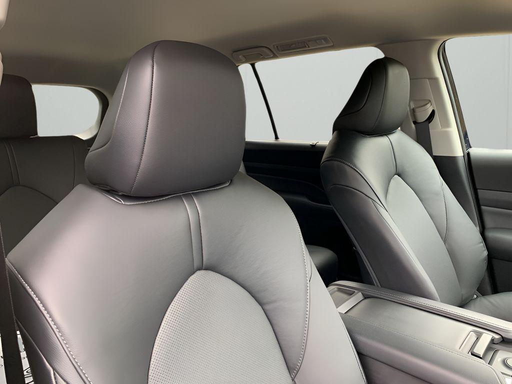 new 2026 Toyota Grand Highlander Hybrid car, priced at $50,990