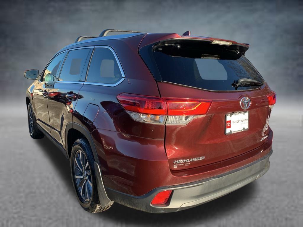 used 2019 Toyota Highlander car, priced at $29,988