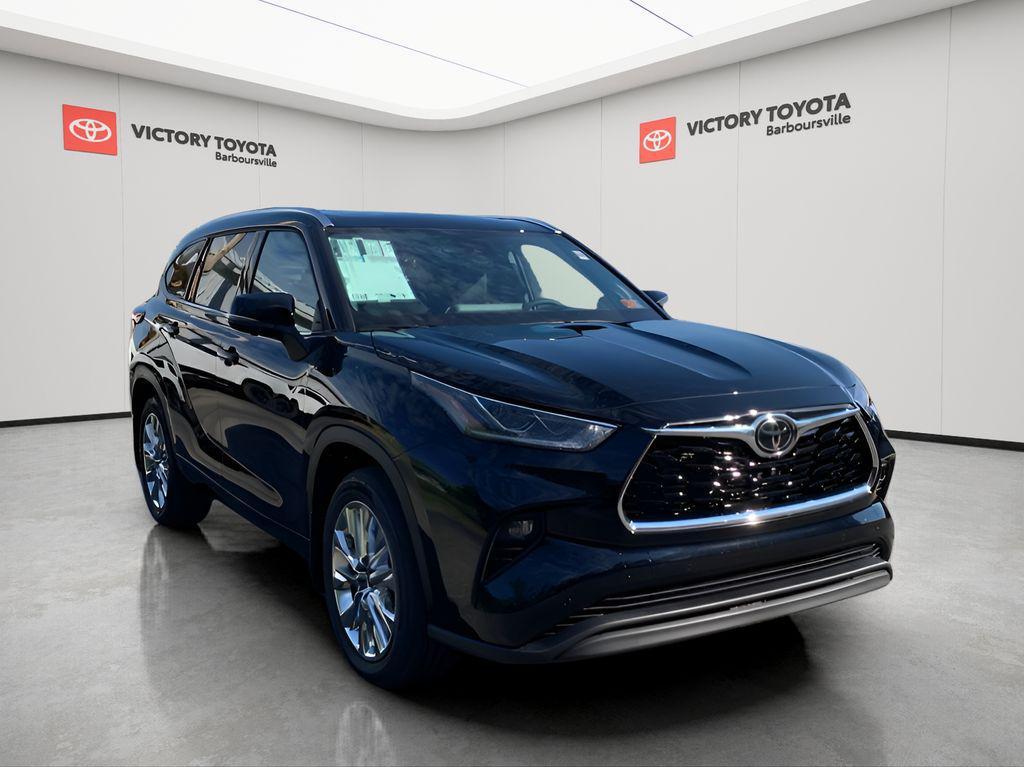 new 2025 Toyota Highlander car, priced at $49,228