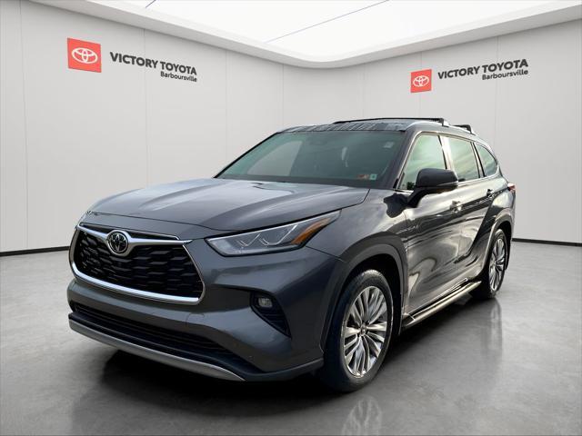 new 2025 Toyota Highlander car, priced at $55,761