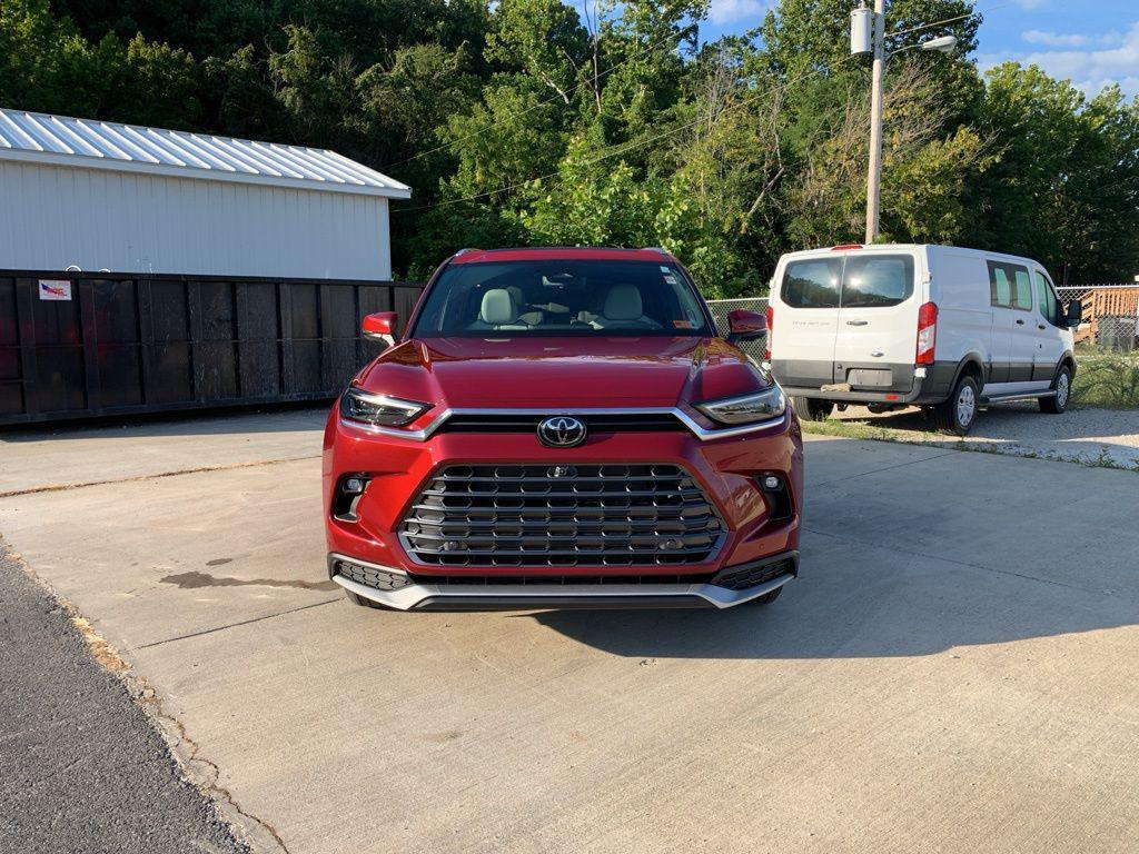 new 2025 Toyota Grand Highlander Hybrid car, priced at $62,553