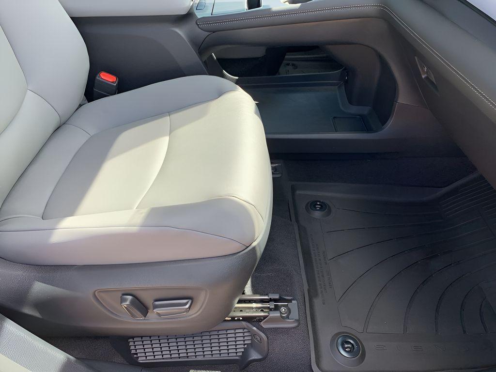 new 2025 Toyota Sienna car, priced at $51,665