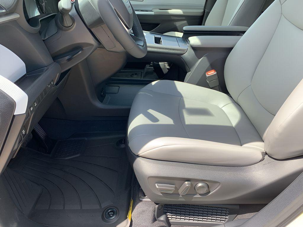 new 2025 Toyota Sienna car, priced at $51,665