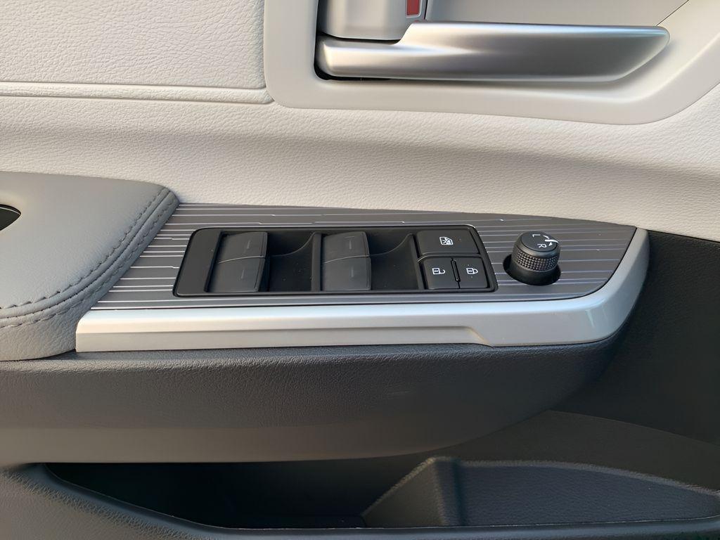 new 2025 Toyota Sienna car, priced at $50,580