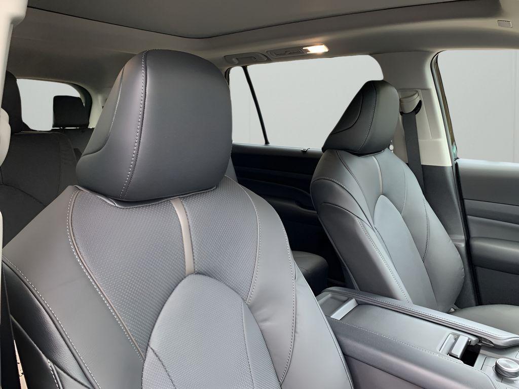 new 2026 Toyota Grand Highlander car, priced at $61,213