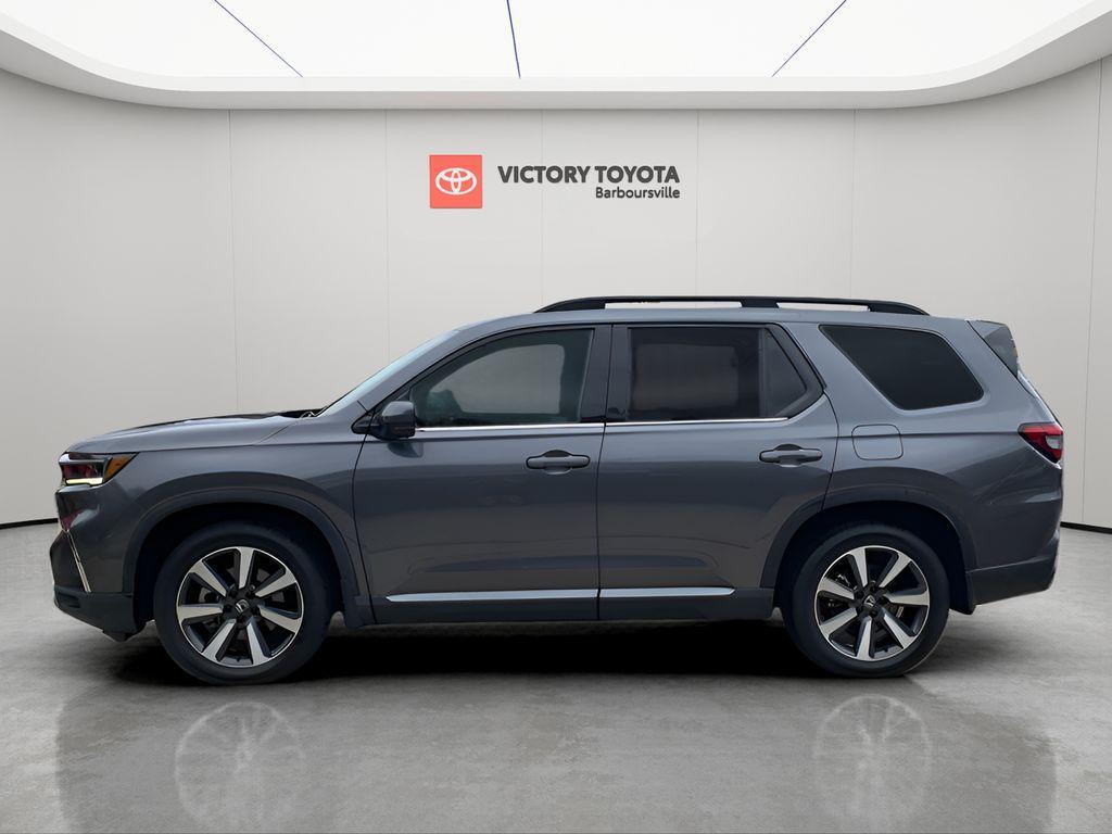 used 2023 Honda Pilot car, priced at $41,588