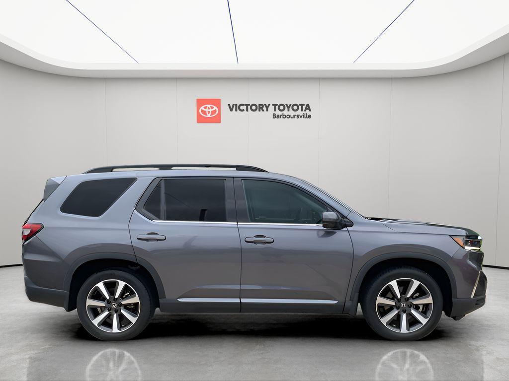 used 2023 Honda Pilot car, priced at $41,588