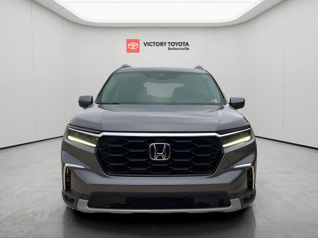 used 2023 Honda Pilot car, priced at $41,588