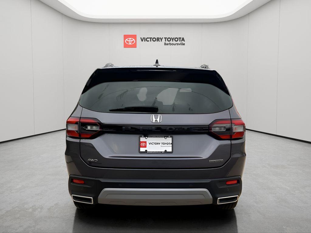 used 2023 Honda Pilot car, priced at $41,588